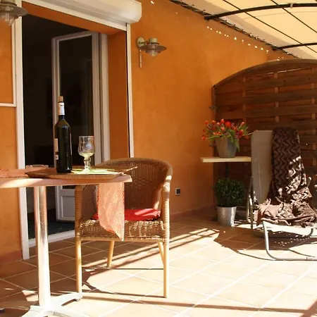 Hotel Le Rocher 2*